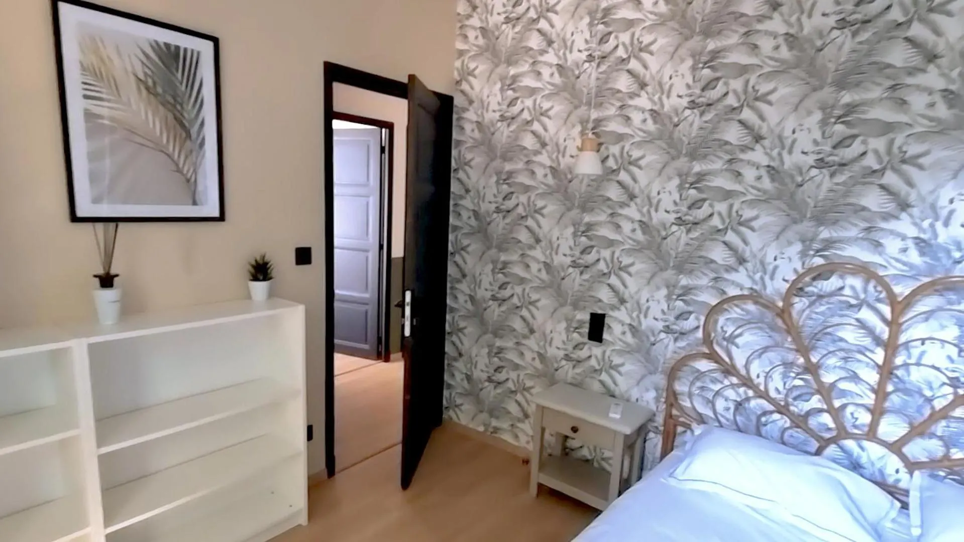 Maison De Caractere En Plein Coeur De La Provence Авиньон